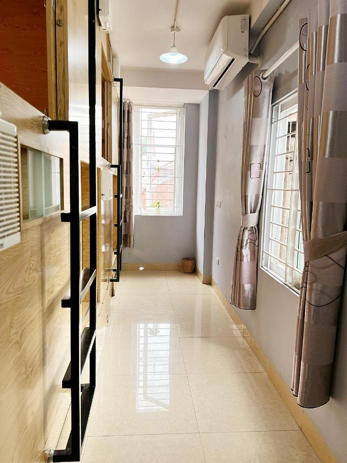 Trangtien Hostel Hanoi Eksteriør billede